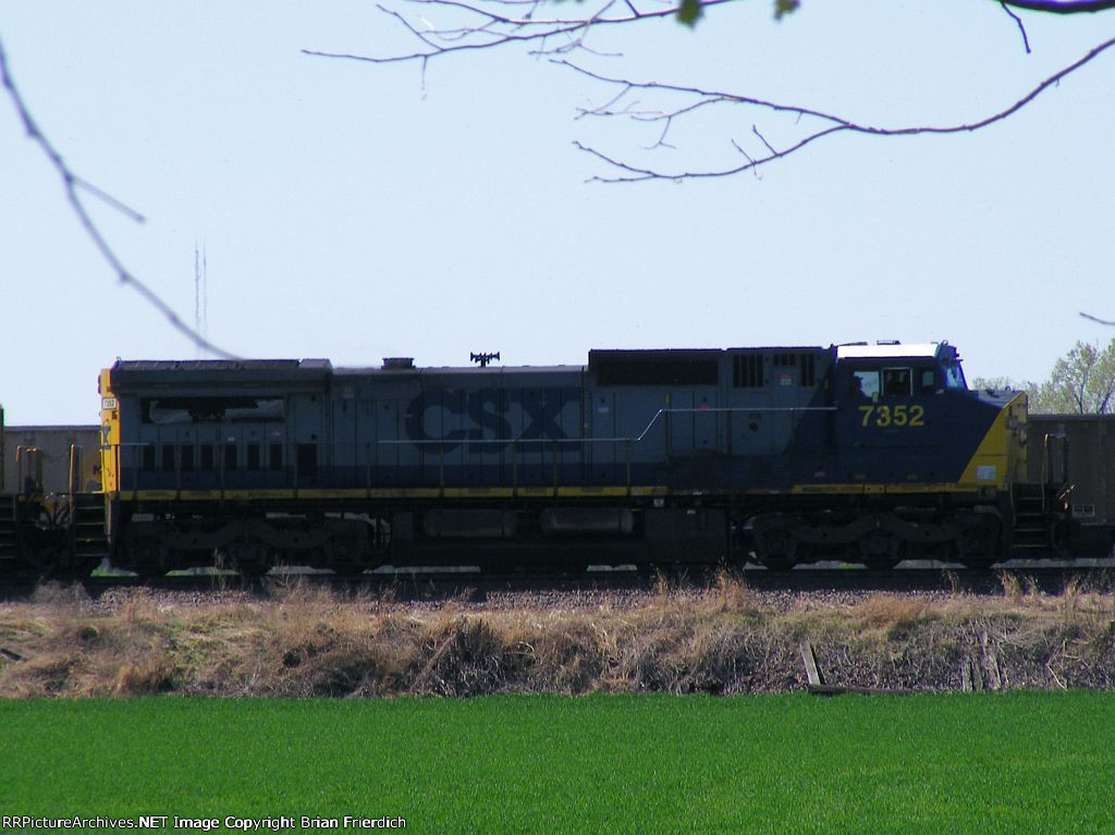 CSXT7352